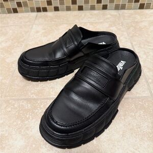 Viron 1969 Black Loafers- size EU 38